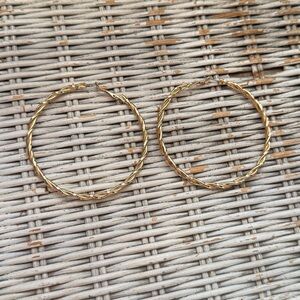 Gold Twist (Large) Hoop Earrings